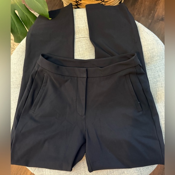 lululemon athletica Pants - Lululemon On The Move Pant 28" Black Size 2✨like new no flaws Retail $128